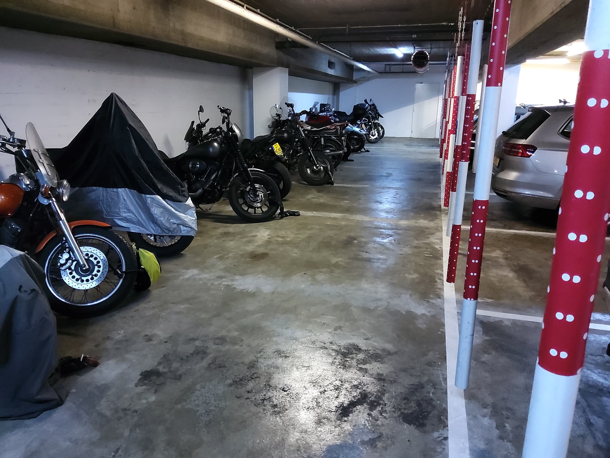 Parking garage in Amsterdam, parking in amsterdam, parkingamsterdam