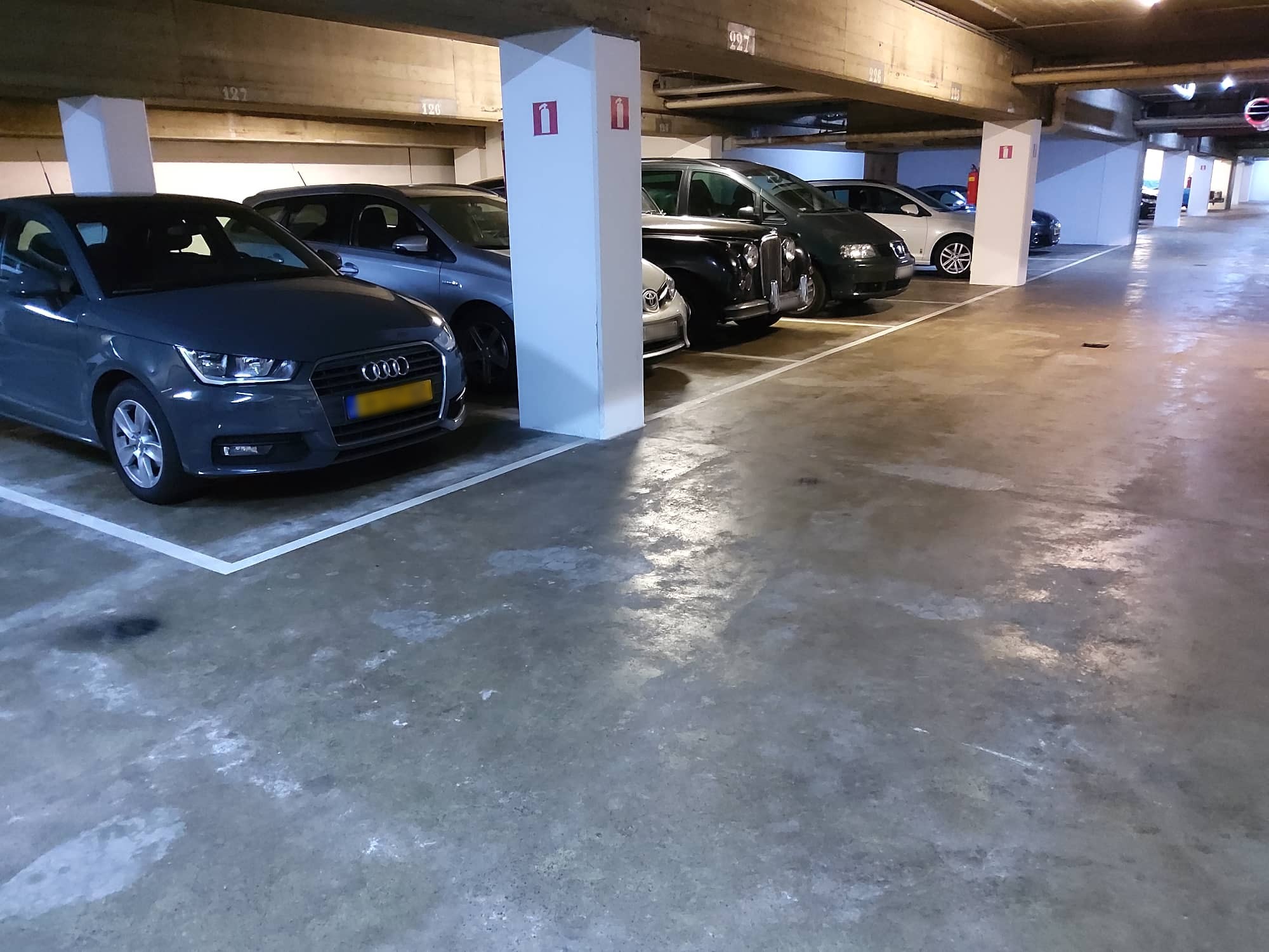Garage Parkeerplekken 2